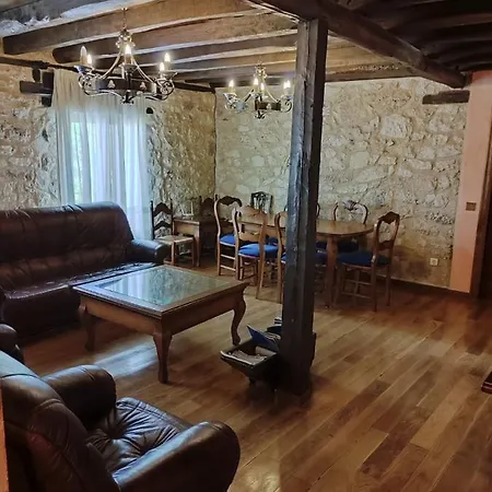 La Casa De Aza Haza